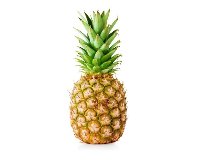 Pineapple - Queens Semi-ripe (Medium)
